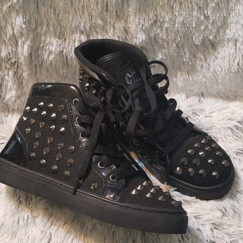 CTTC ... shoes
